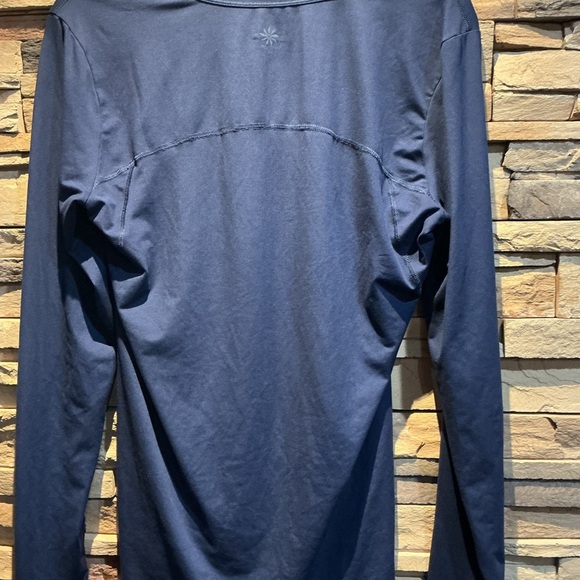 Athleta Women's Navy Long Sleeve Top Size Large - Picture 5 of 5